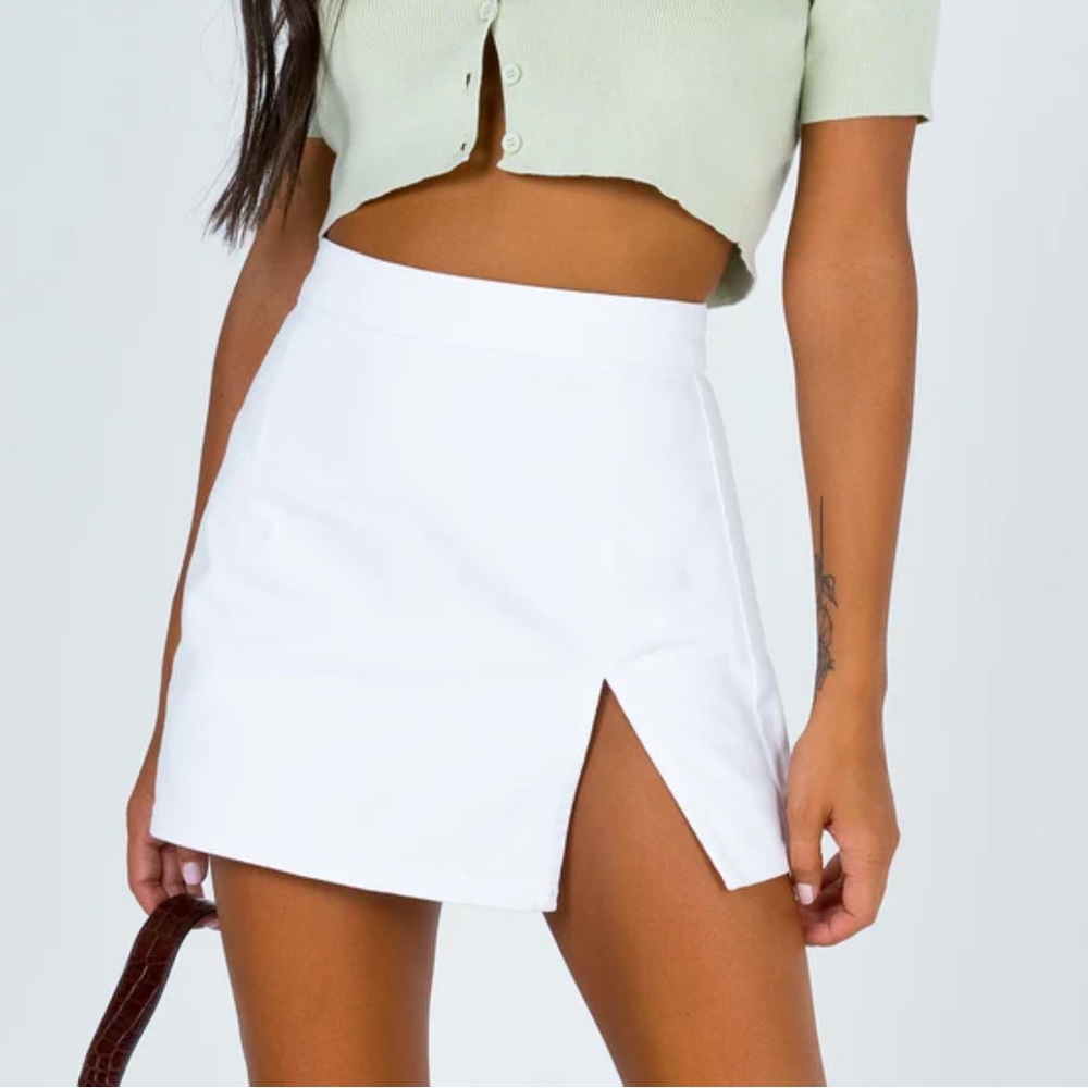 Lioness White Mini Skirt with Slit